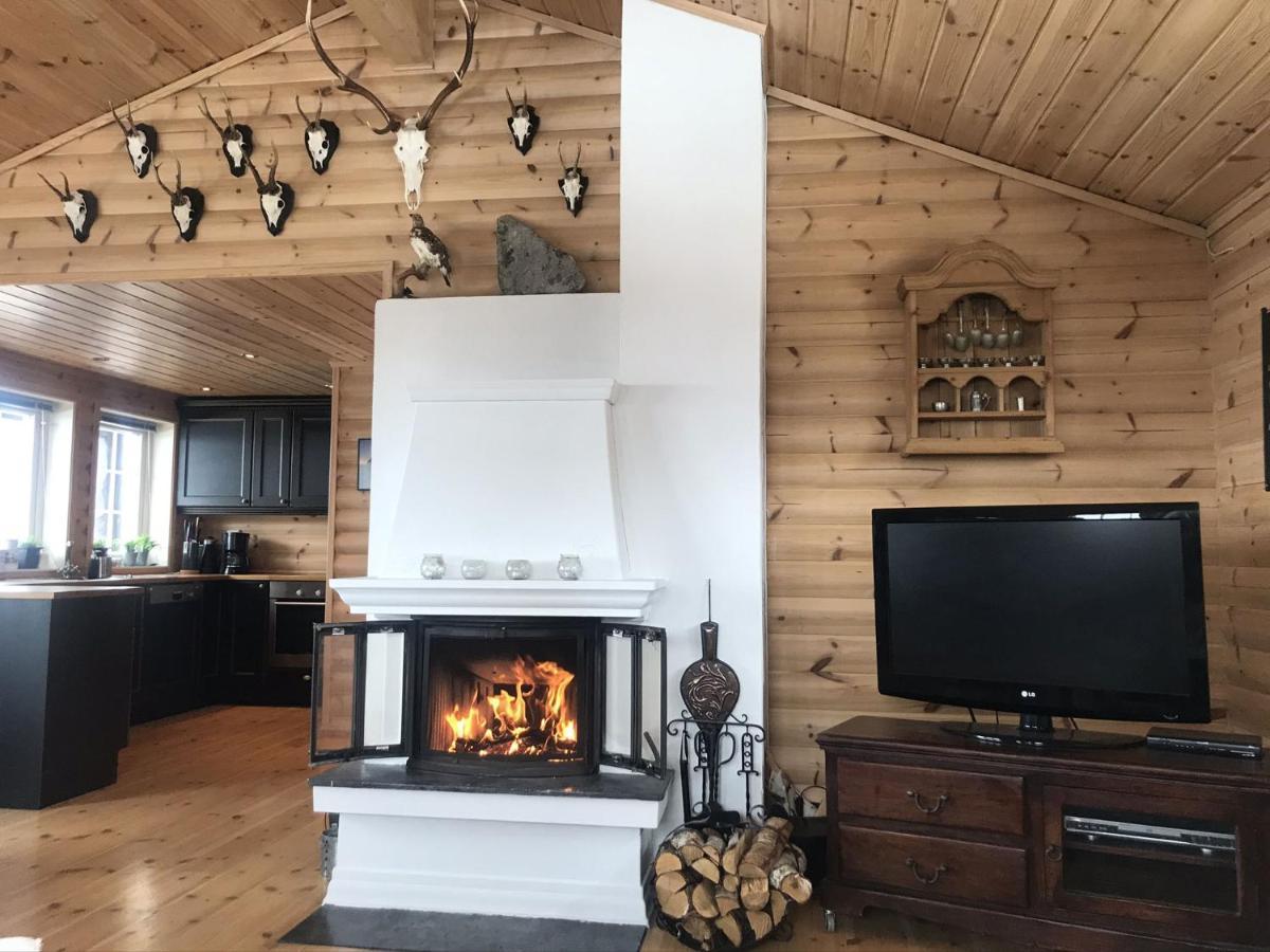 Storemyr By Norgesbooking - Cabin With Amazing View Myro 外观 照片